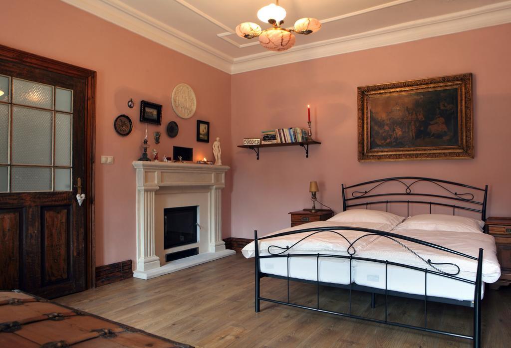 Apartmany Antik Pratterov Dom Banská Štiavnica Oda fotoğraf